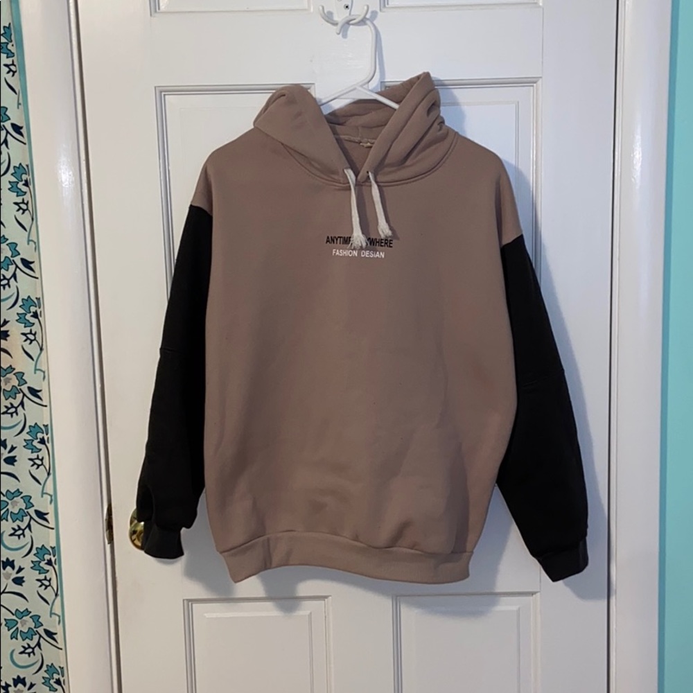 Two Tone Trendy Hoodie - Picture 3 of 7